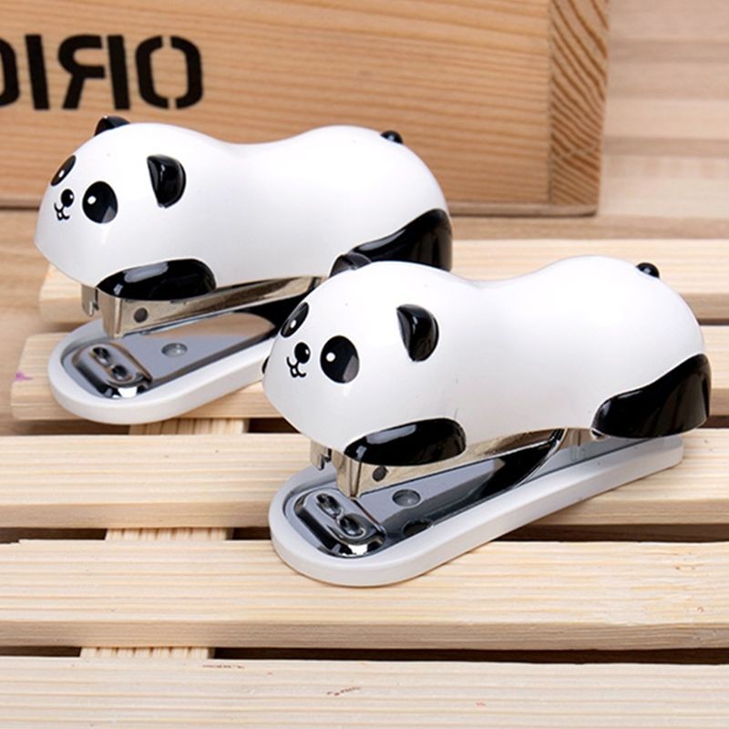 

Deli Cartoon Mini Panda Portable Stapler No.10 Staples Children Student Stationery School Office Supply Document Binding Tool