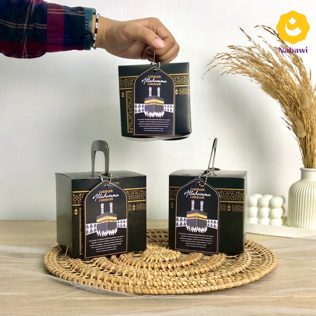 

Kardus Paket Oleh Oleh Haji dan Umroh Miniatur Kabah Ka'bah Jombang