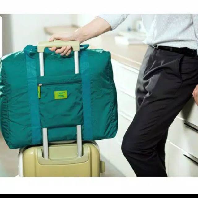 TAS TRAVEL LIPAT FOLDING BAG SERBAGUNA TAS PARASUT PENYIMPANAN BAJU -  BISA COD / BAYAR DI TEMPAT - 