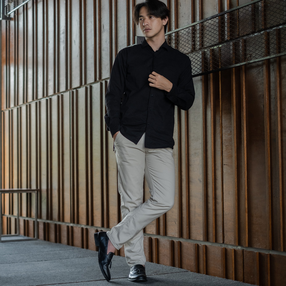 Celana Chino Panjang Reguler Fit Pria - Chino Long Pants Non Stretch Cream