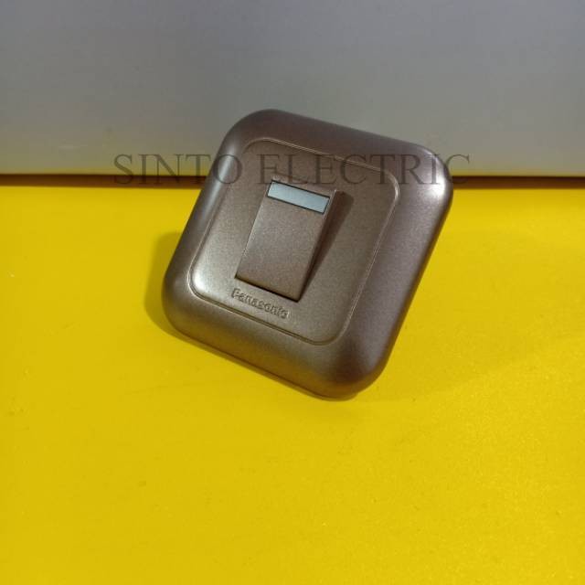 PANASONIC Saklar 1 Gang Hotel  Modul Kecil Wide Series Dark Brown