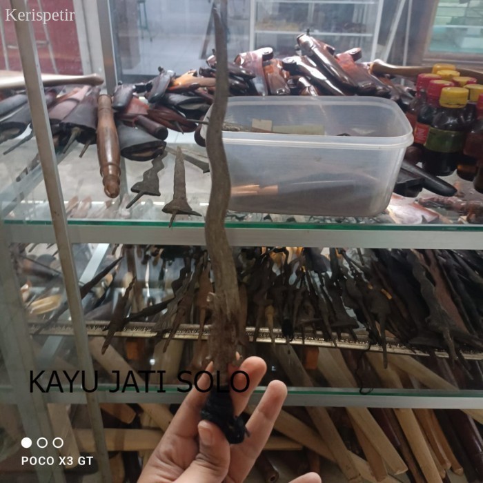 

tombak korowelang pandawa sepuh singasari Antikan KJS61 antik terlaris