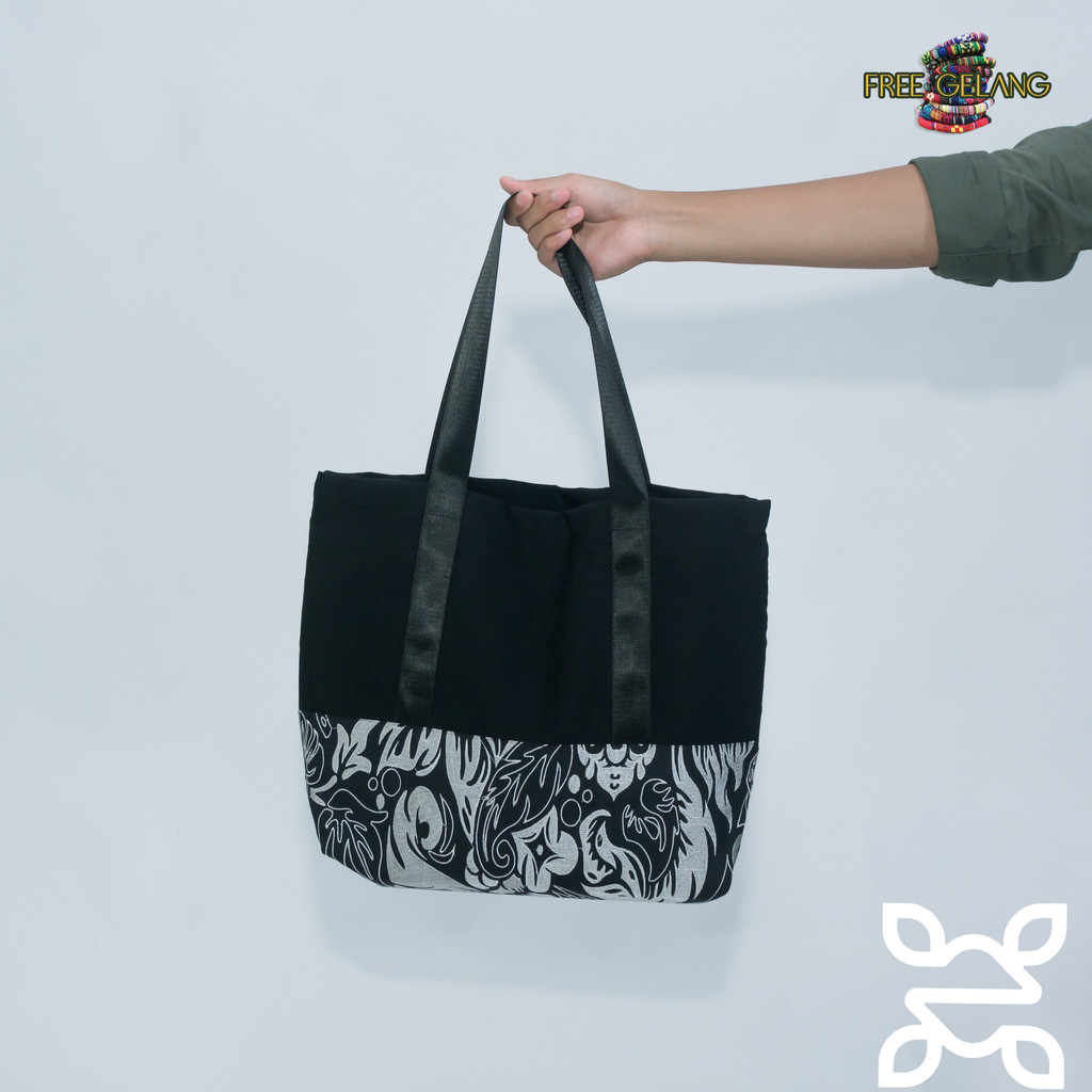 ZHIFARA - Tas Totebag Bordir Motif Budaya Bali Ayu