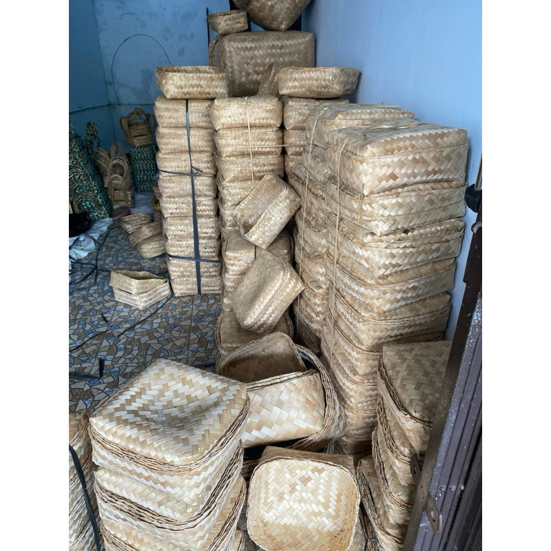 Besek Mini 12 X 12 Besek Souvenir Besek Piti Besek ( SEPASANG ) |  Besek Bambu Handmade