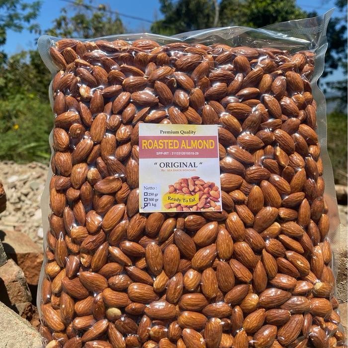 

kacang almond panggang kupas Snack - 250 gr