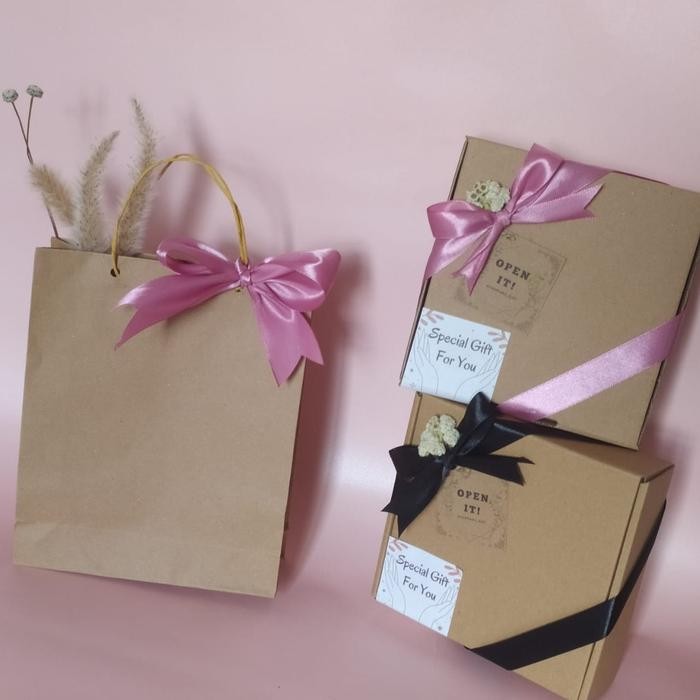 

TERBARU!! [PAPER BAG + PITA] TAS KADO KANTONG KERTAS KRAFT - S(18x6x22)