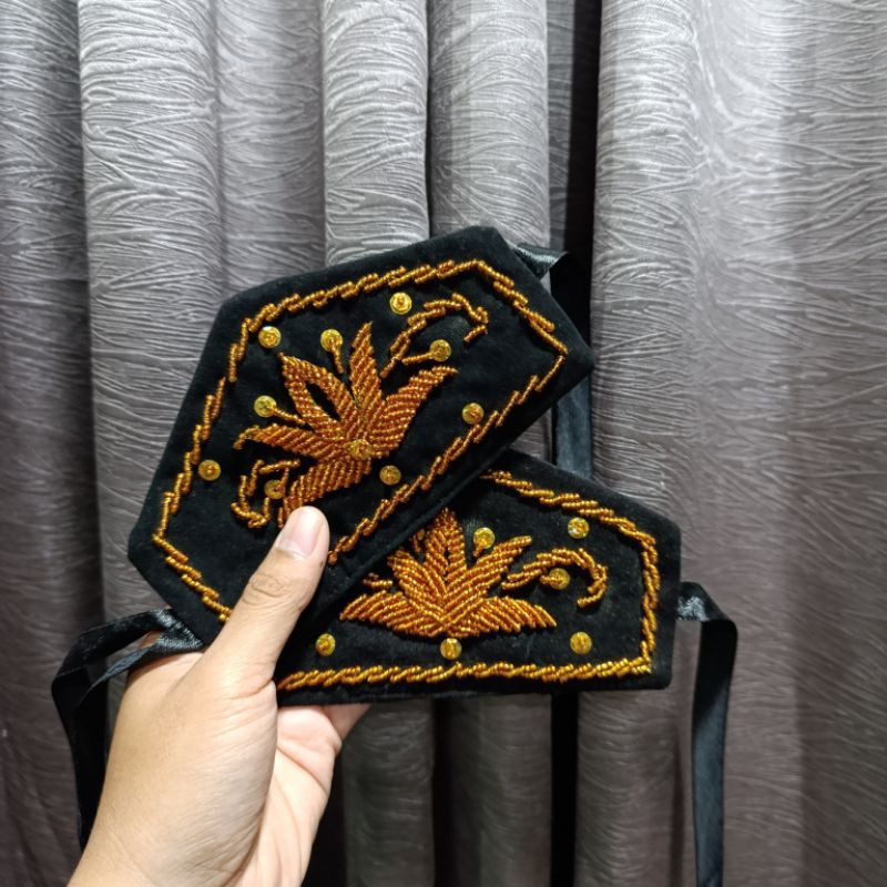 

DC___ Gelang Tangan Ganongan / Cakep Ganong / Gelang Jaranan