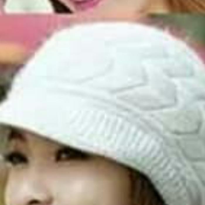 TERBARU Topi kupluk wanita rajut korea import winter baseball jaring b - Putih