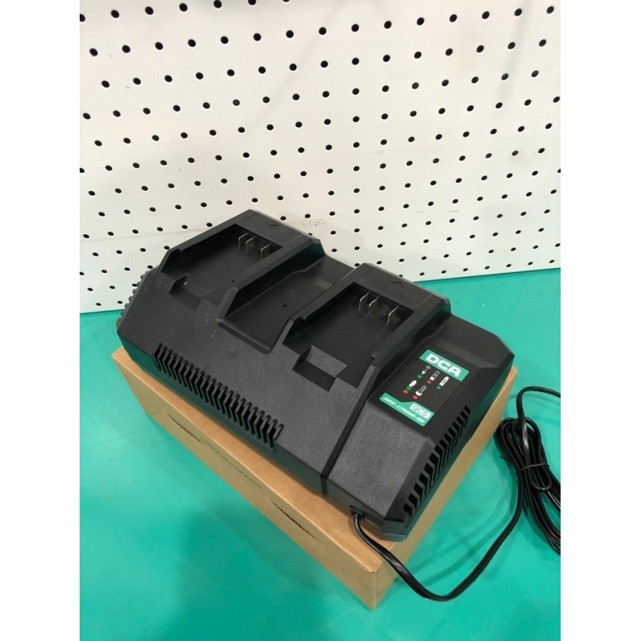 DCA BATTERY CHARGER DUAL 20V-4.0A