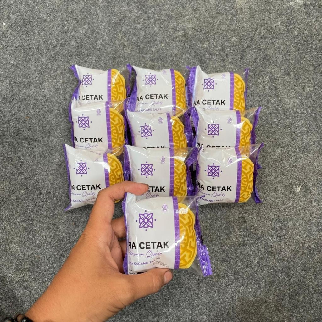

RB22 30 PCS MOONCAKE PIA BULAN PIA PULEN ATAU KUE BULAN BAKPIA BULAN MOON CAKE MURAH BAKPIA BULAN