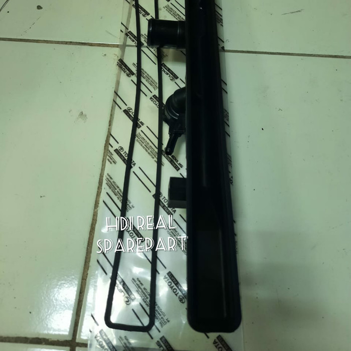 Tutup radiator upper tank Toyota Avanza lama 1.300cc 2004-2011 Ori