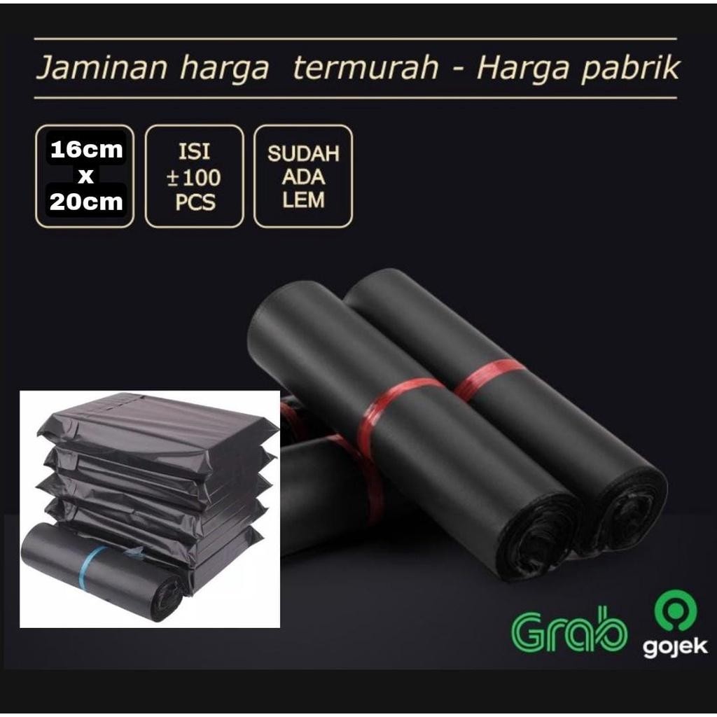 

Plastik Polymailer Hitam 16cm X 20cm | Plastik Packing 16X20