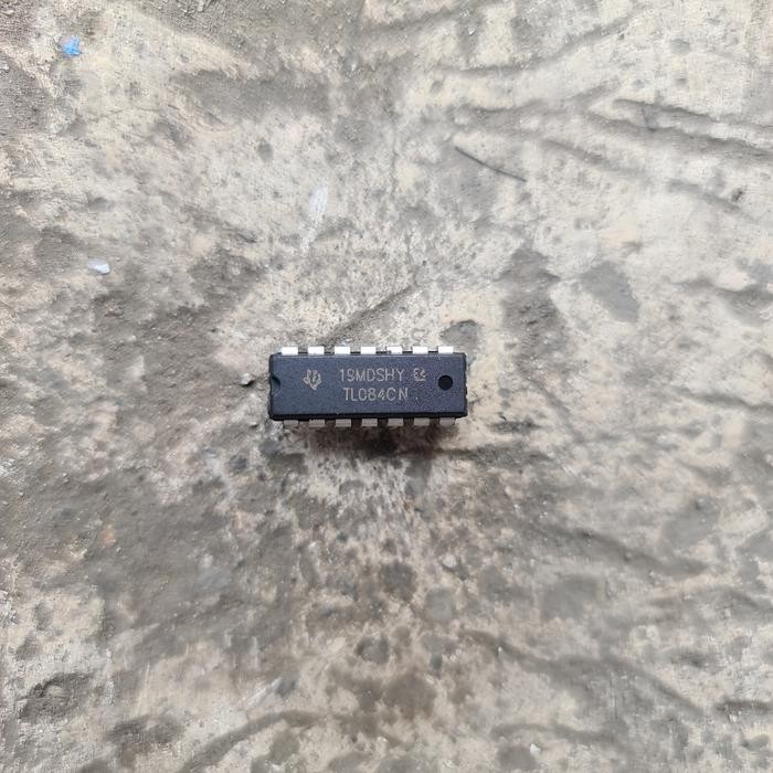 

- RM74...!!! ( TL 084 ) KA TL KIA LM TL085 TL084A TL084B TL084C TL080 080 081 TL081 TL 083 TL083 TL070 070 084 lo noise ic tone kontrol galaxy gigabass parametrik echo control audio NEW....!!!