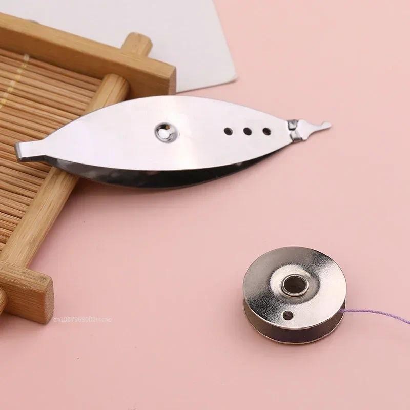 Iron Tatting Shuttle for Sewing Thread Making DIY Tatting Sewing Accessories Tatting Lace Shuttle To