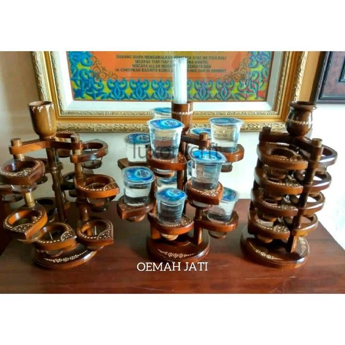 TEMPAT AQUA GELAS ISI 12 LUBANG MOTIF BONSAI  Kayu Jati/tempat Aqua kayu jati - TEMPAT AQUA GELAS, K