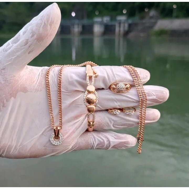 Lumina Vera - PROMO 1 Set Lengkap Aksesoris Perhiasan Wanita Dewasa Xp Emas 24k Anti Karat Terbaru