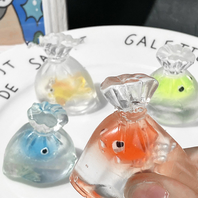 

Squishy Toy Goldfish Bag Mochi Soft Rubber Toy Cute Goldfish Pinching Slow Rebound Decompression Ven