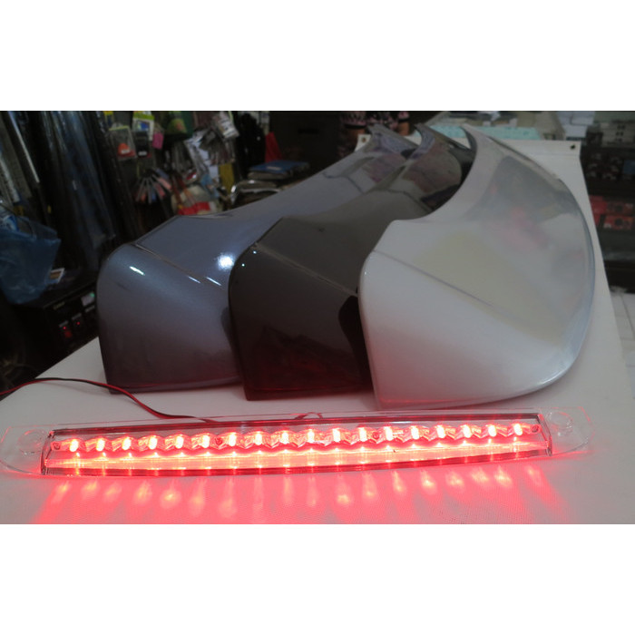 SPOILER BELAKANG TOYOTA AVANZA 2004 - 2011