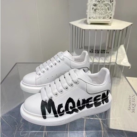 Top Quality Alexander McQueen Low cut Casual Platform Shoes Sneakers Men Women Black McQueen Logo