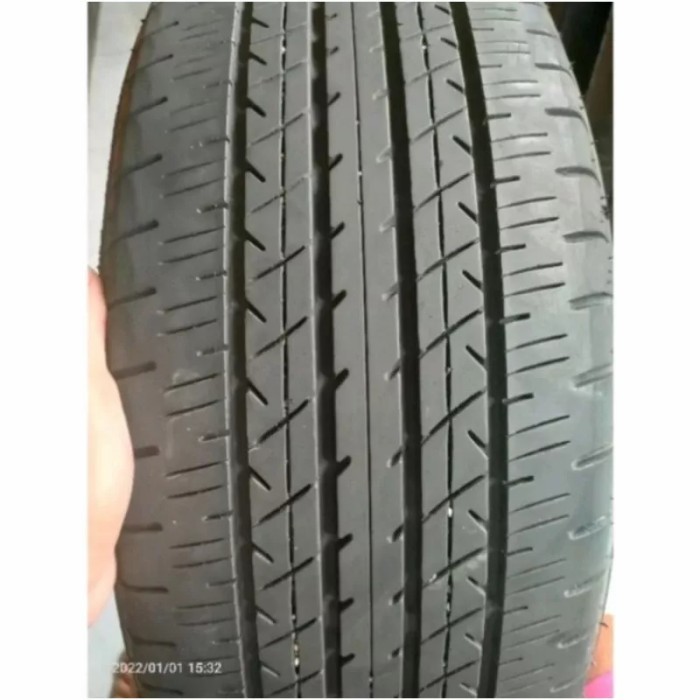 PROMI BAN MOBIL UK 215/65 R15, SECOND BERKUALITAS,MERK BRIDGESTONE