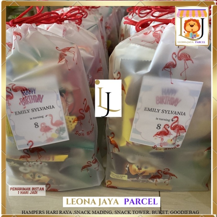 

LJ PARCEL PAKET BINGKISAN SNACK ULTAH ANAK + POUCH (7 MACAM SNACK)