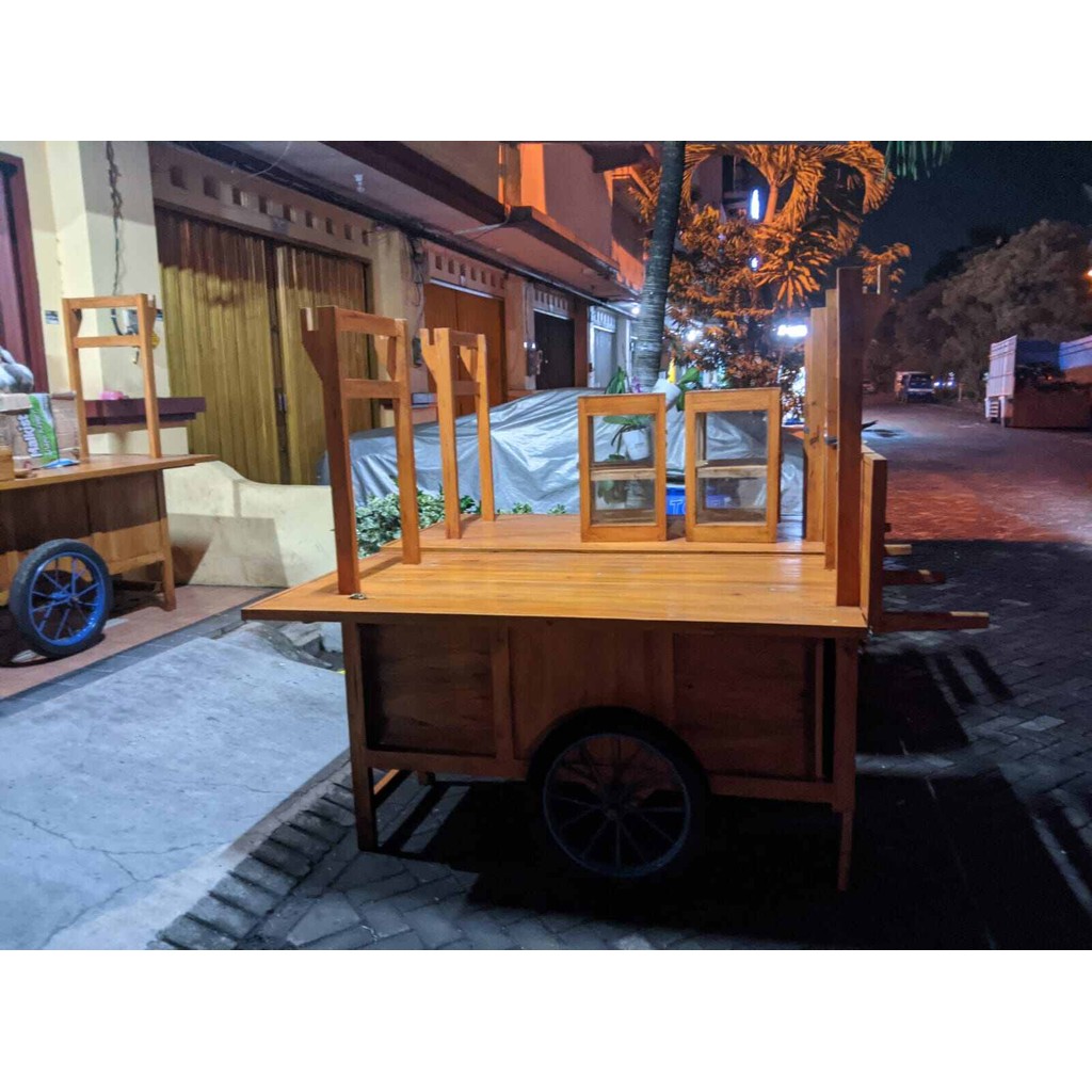 grobak pecel lele Lamongan