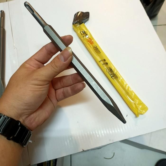 PROMO dgr pointchisel sds plus / mata bobok sds plus dgr lancip -smta