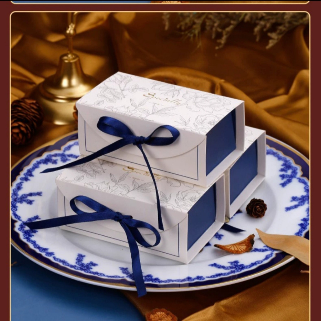 

GIFT BOX WEDDING THANKS STYLE HIJAU EROPA KOTAK SOUVENIR NIKAHAN GOODIE BAG PERMEN SNACK COKELAT KARTON TEBAL LIPAT DIY ELEGAN