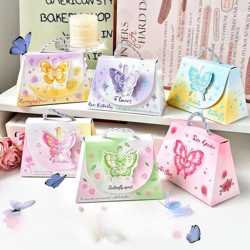 

TAS KOTAK SOUVENIR GIFT KADO ACARA SYUKURAN SELAMATAN ULANG TAHUN MOTIF KUPU KUPU BUTTERFLY
