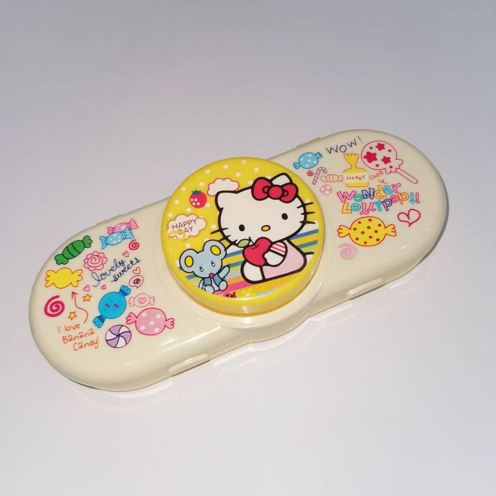 

Pencil Case Fancy Plastik dengan Pen Stand