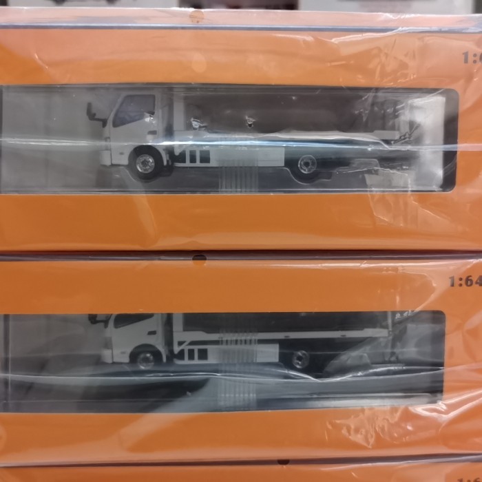 GCD Hino 300 Flatbed Tow Truck White 1 Pcs (Pesanan 64.nation)