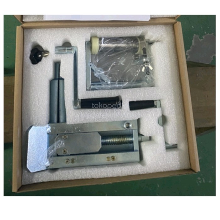 

Impa 330752 Portable Fire Hose Binding Machine 25mm-110mm