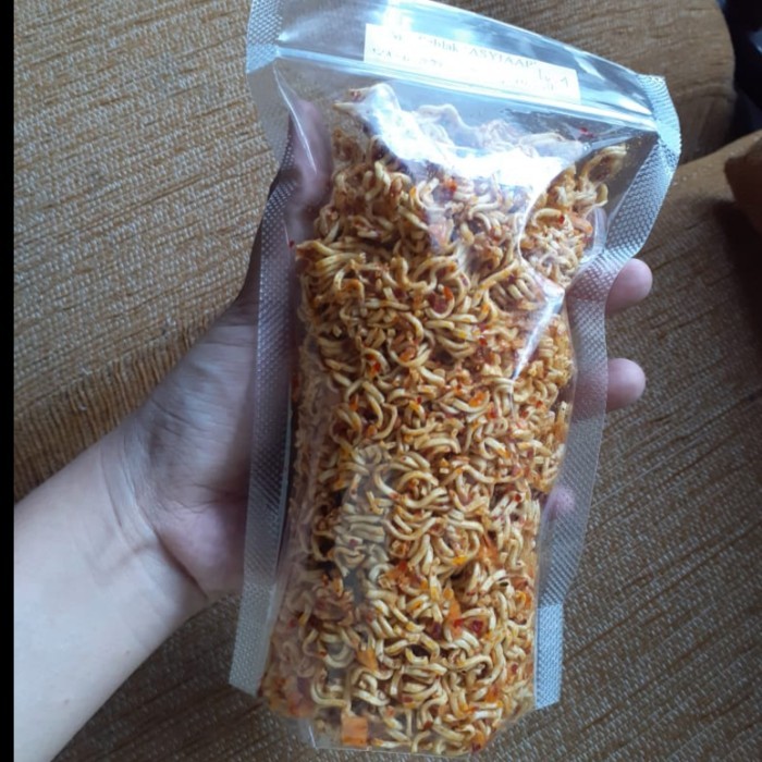 

cocoonrebirth Produsen Seblak Mie Kering Pedas Bandung Kerupuk Mie Kuning 145gr