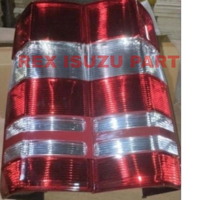 Lampu stop stoplamp belakang Isuzu ELF karoseri bus