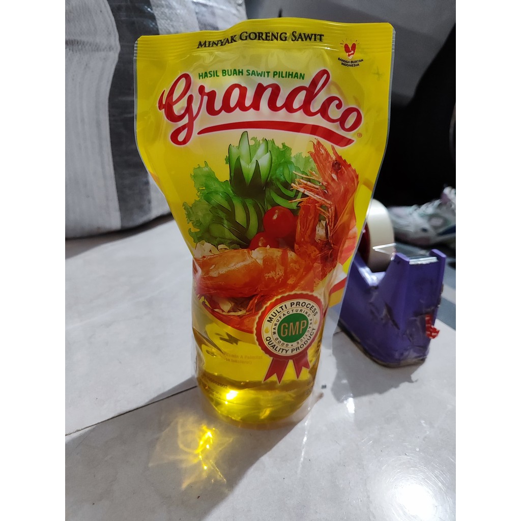 

Minyak Goreng Sawit Grandco 900ml