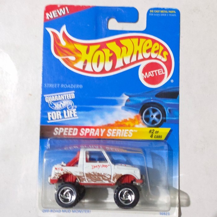 EL99 Hotwheels Hot Wheels Street Roader putih 1997 Dirty Dog Jimmy Samurai