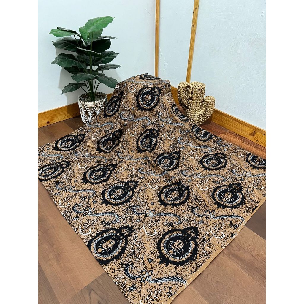 Kain Jarik Batik SOLO (lawasan) motif ratu ratih