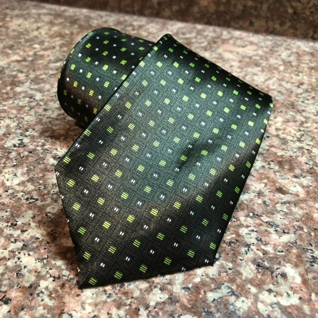 Dasi Aplus Dewasa - Motif Hijau Lumut Medium