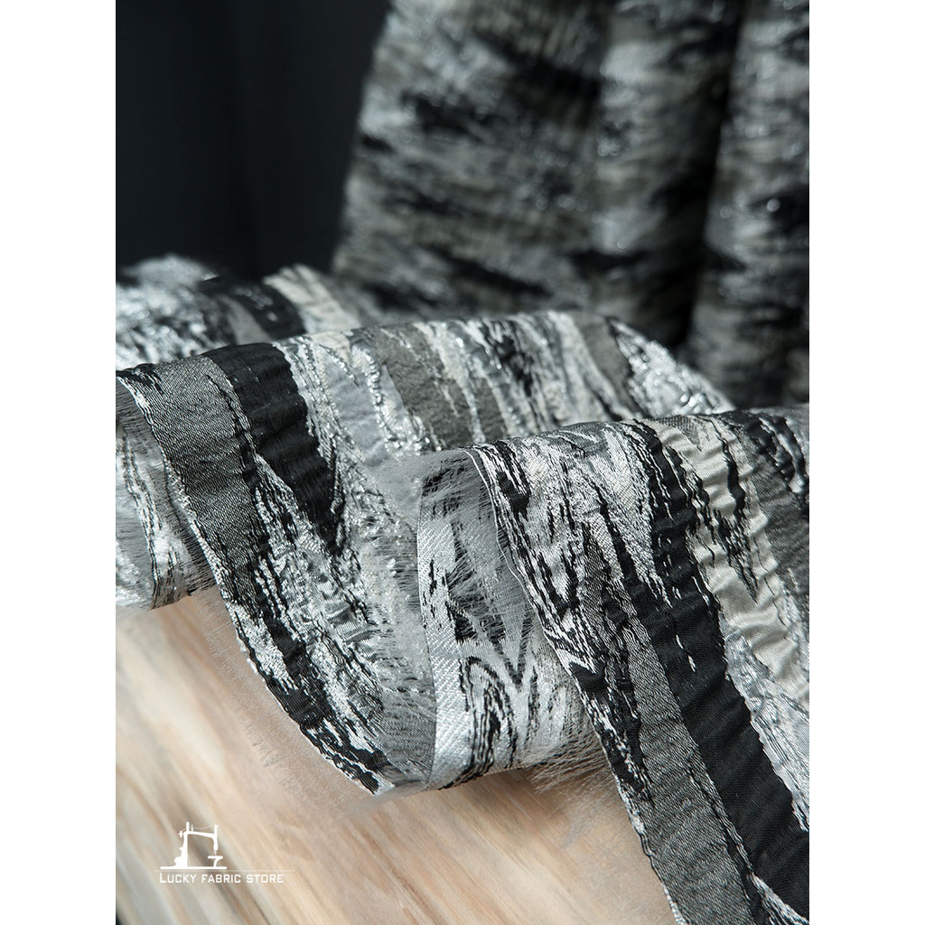 

Poplar bark, silver filigree, jacquard texture, double-sided fabric, creative clothing, jacket, bag, handmade DIY designer fabri