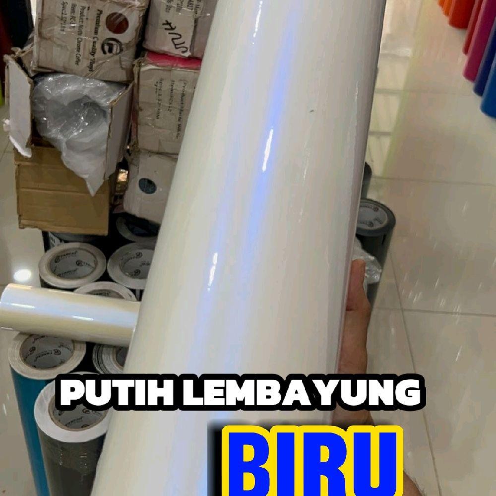 SKOTLET STIKER PUTIH LEMBAYUNG BIRU