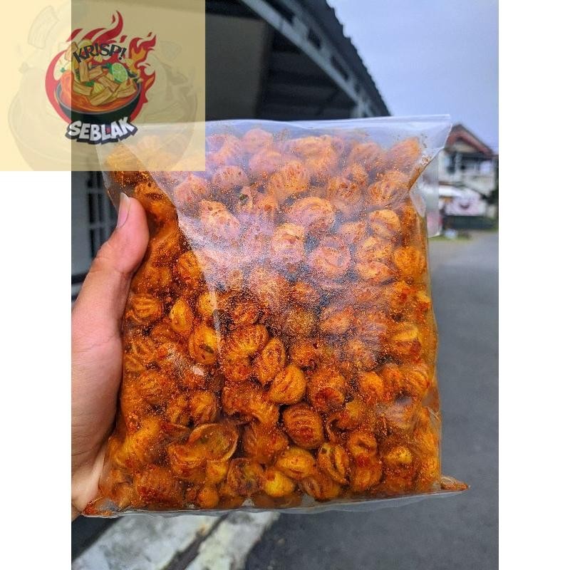 

Seblak krispi 250gram makaroni kerang pedas gurih daun jeruk. s