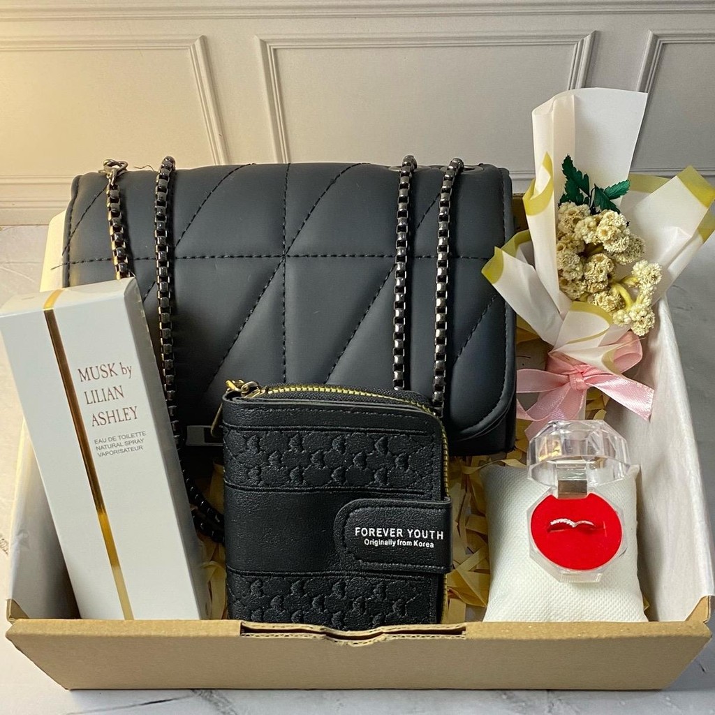 

(PAKET TAS RANTAI) HADIAH ULANG TAHUN HEMAT BEST SELLER