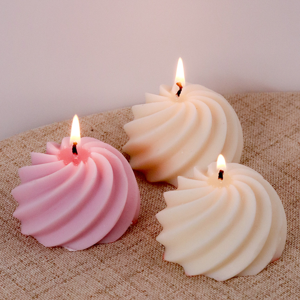 

Swirl Ball Silicone Candle Mold DIY 3D Mousse Cookies Baking Mould Geometric Rotating Candle Gypsum Making Resin Handicraft Mold