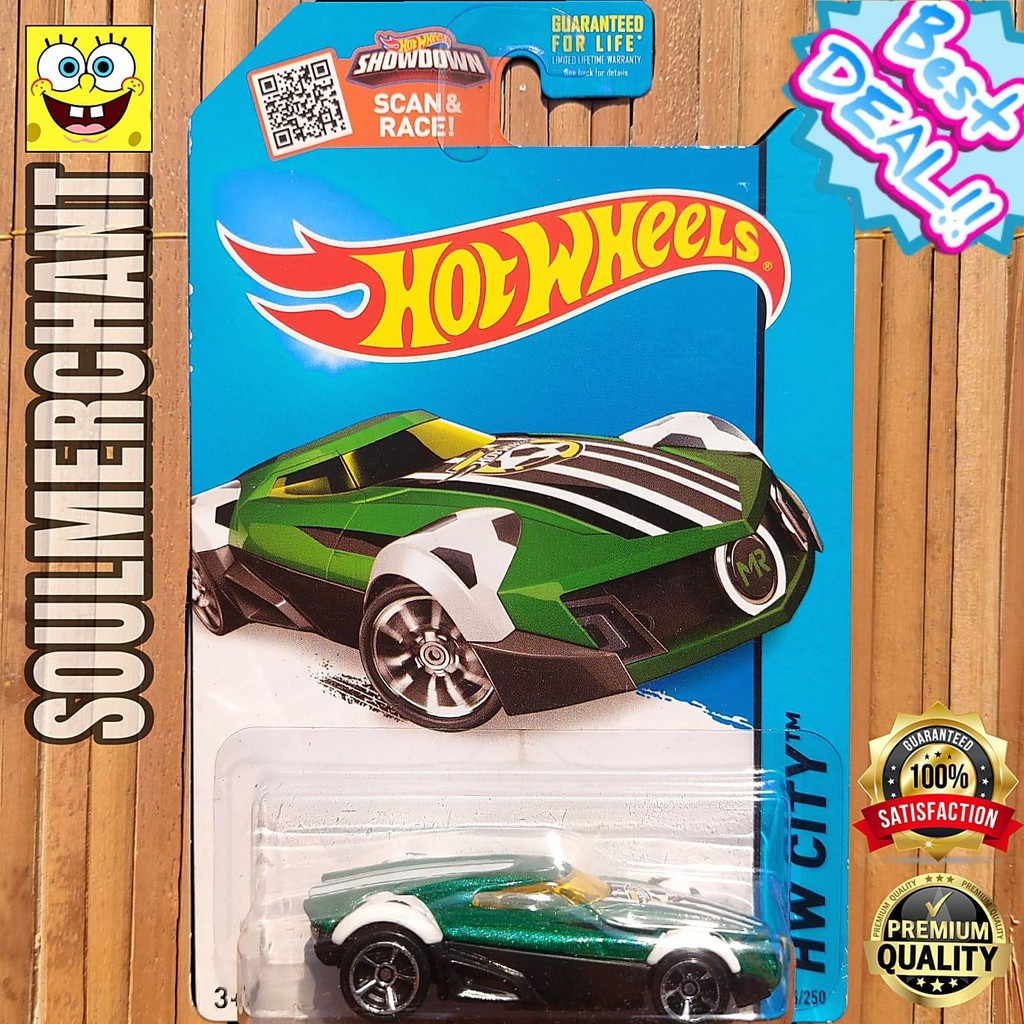 Hot Wheels MR11 Hijau Mobil Sepak Bola Ban Plastik Original Mattel