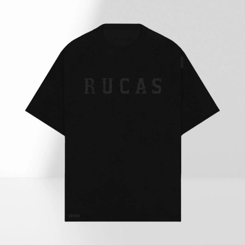 Baju Kaos Rucas Hitam Bold S-XXL