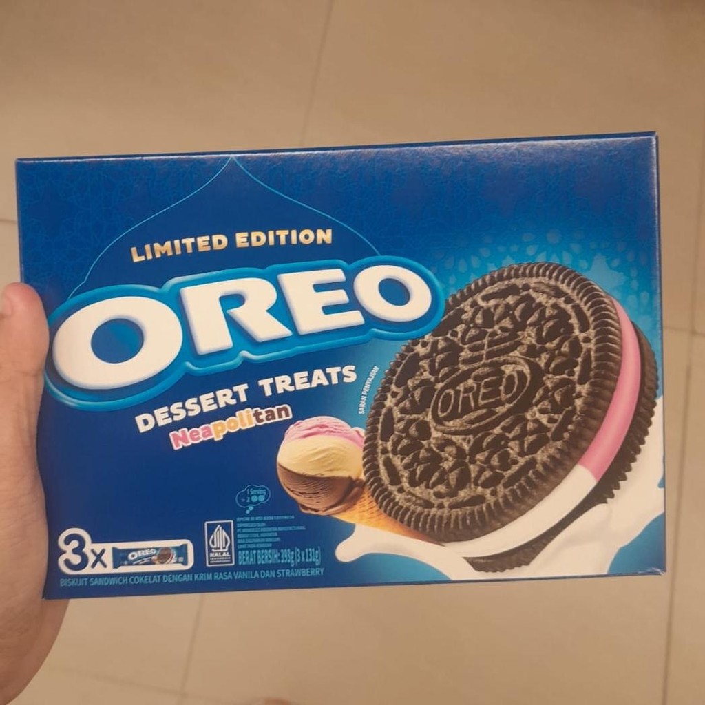 

Oreo LIMITED Edition ( isi 3 ) Dessert Treat Biskuit Cream Rasa Neopolitan 131gr