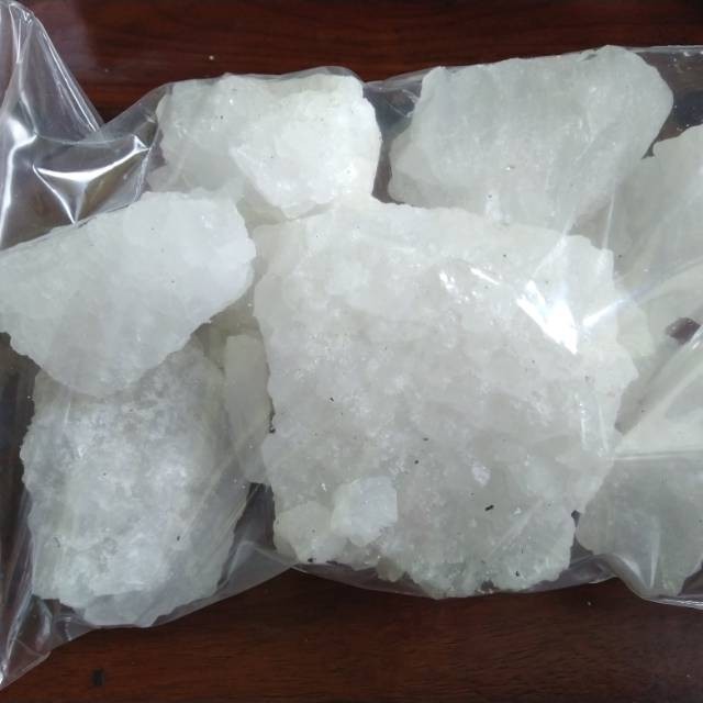 

Tawas Batu 1kg Penghilang Bau Badan Dan Penjernih Air
