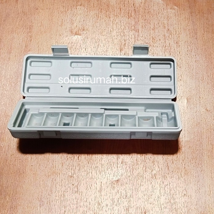 

kotak saja koper only tool box 29 x 18 x 2.5cm u/ kunci sok 10pcs sock 10 pcs box only