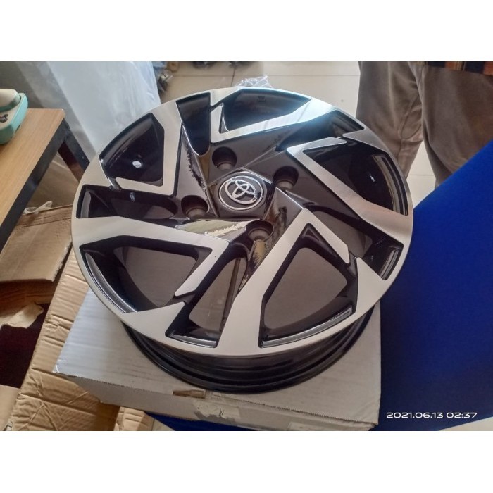 velg mobil toyota model standar terbaru ring 14 isi 4