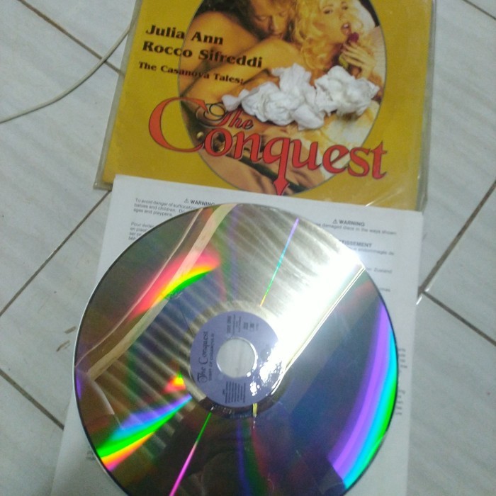 THE CONQUEST- LASER DISC ENTERTAIMENT- LASER DISC ORIGINAL